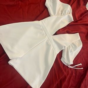 Boohoo White Short Jumper